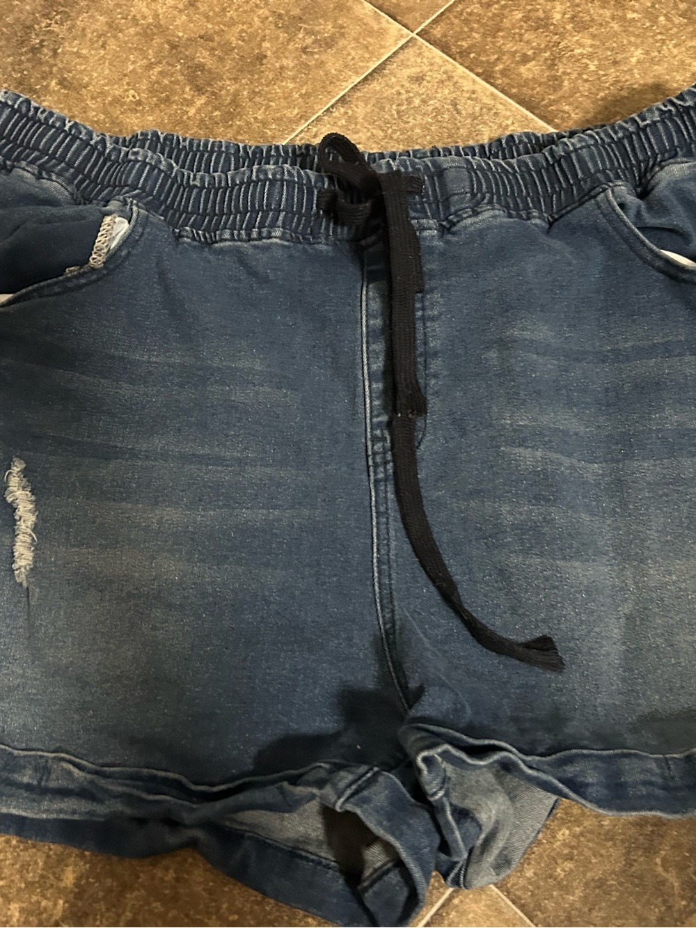 SHEIN Blue Denim Jogger-Style Jean Shorts with Black Drawstring